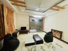 JBB HOUSE